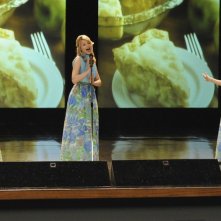 Jayma Mays, Dianna Agron e Lea Michele nell'episodio Sexy di Glee