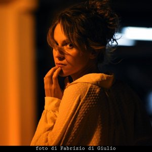 Isabella Ragonese in una scena dell'episodio L'età del dubbio de Il commissario Montalbano
