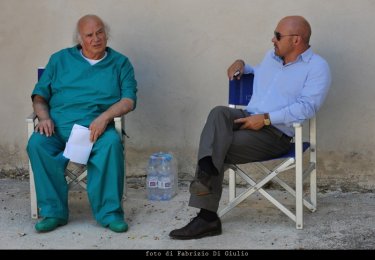 Luca Zingaretti e Marcello Perracchio nell'episodio La danza del gabbiano de Il commissario Montalbano