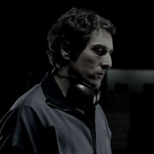Vincent Elbaz in una scena del film L'assaut