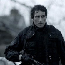 Vincent Elbaz nel film L'assaut