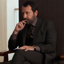 Jean-Hugues Anglade in una scena del film Le marquis