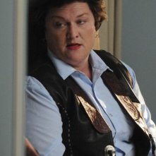 Una Dot Jones in versione cowgirl nell'episodio Blame It on the Alcohol di Glee