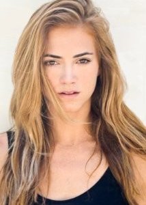 Una foto di Emily Wickersham