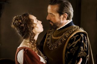 Christian De Sica nel film Amici miei - come tutto ebbe inizio