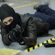 Elizabeth Mitchell nell'episodio Uneasy Lies the Head di V