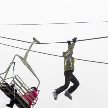 Emma Bell e Shawn Ashmore in una scena del film Frozen