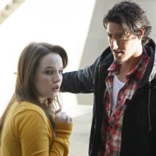 Kay Panabaker ed Eric Balfour nell'episodio No Ordinary Animal di No Ordinary Family