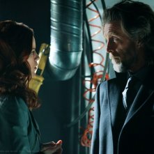 Tess (Cassidy Freeman) faccia a faccia con Luthor (John Glover) nell'episodio Scion di Smallville