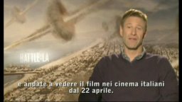World Invasion - Trailer Italiano 2 con saluto di Aaron Eckhart