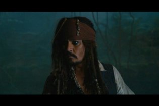 Pirati dei Caraibi: Oltre i confini del mare - Trailer Italiano