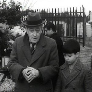 Totò e Pablito Calvo nel film Totò e Marcellino.