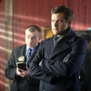 Joshua Jackson nell'episodio Stowaway di Fringe