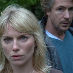 Aidan Gillen ed Eva Birthistle nell'horror Wake Wood