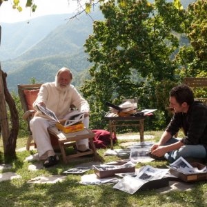 Bruno Ganz ed Elio Germano nei ruoli di padre e figlio in La fine è il mio inizio