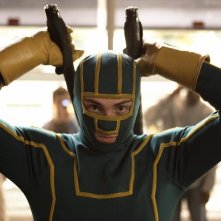 Un'immagine di Aaron Johnson travestito per il film Kick-Ass