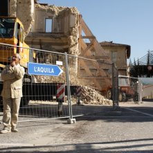 Antonio Perrotti a Villa Sant'angelo nel film Ju tarramutu