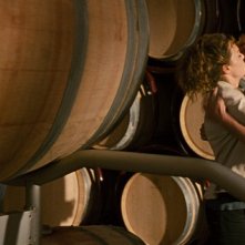 Matteo Petrini ed Eugenia Costantini in un bacio appasionato per Questo mondo è per te