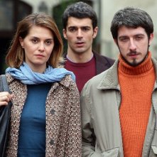 Paola Cortellesi, Paolo Ruffini e Luca Argentero nel film C'è chi dice no