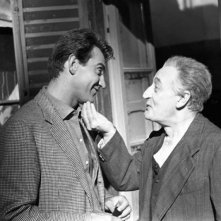 Walter Chiari Con Toto Sul Set Di Arrangiatevi Tratta Dal Libro Walter Chiari Un Animale Da Palcosce 198262