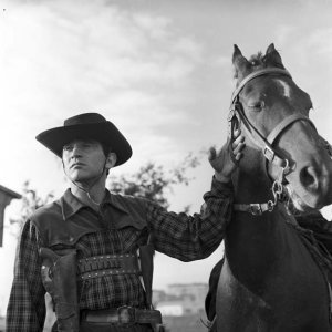 Walter Chiari in Un dollaro di fifa - tratta dal libro Walter Chiari, un animale da palcoscenico di Michele Sancisi, Mediane editore