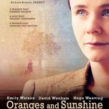 Il poster di Oranges and Sunshine