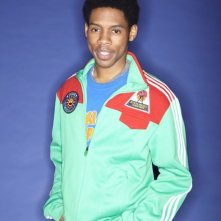 Alphonso McAuley è Cash nella serie Breaking In