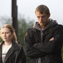Mireille Enos E Joel Kinnaman In Una Scena Della Serie The Killing 198529