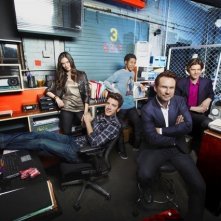 Una foto promozionale del cast della serie Breaking In