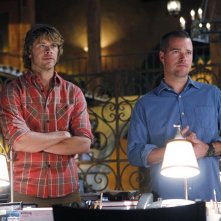Eric Christian Olsen e Chris O'Donnell in un momento nell'episodio The Job di NCIS: Los Angeles