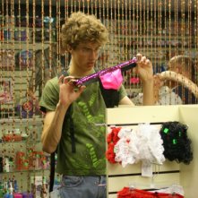 Dustin Ingram nel film Meet Monica Velour