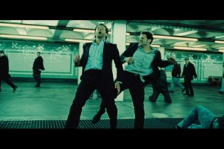 Limitless - Clip 'The fighting'