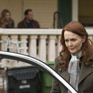 Laura Innes nell'episodio Turnabout di The Event