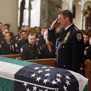 Tom Selleck nell'episodio Officer Down di Blue Bloods