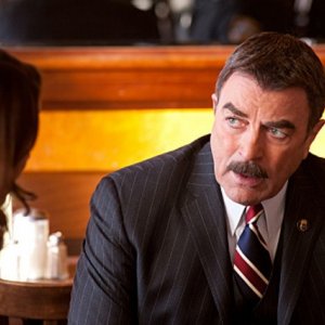 Tom Selleck nell'episodio To Tell The Truth di Blue Bloods