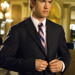 Mark-Paul Gosselaar nell'episodio Money for Nothing di Rizzoli & Isles