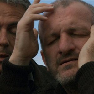 Una scena del film Nuit bleue di Ange Leccia