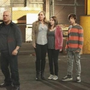 Una scena dell'episodio No Ordinary Beginning della serie No Ordinary Family