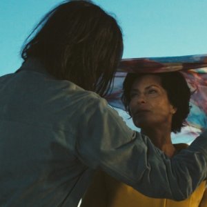 Una scena della commedia indie Robert Mitchum est mort