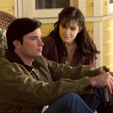 Clark (Tom Welling) e Lois (Erica Durance) dell'episodio Kent di Smallville