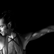 Angelo Menolascina durante una perfomance (foto Marco Bravi)