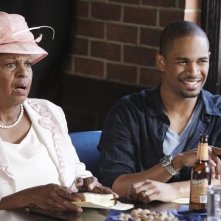 Damon Wayans Jr. e Patricia Forte nell'episodio Of Mice & Jazz-Kwon-Do di Happy Endings