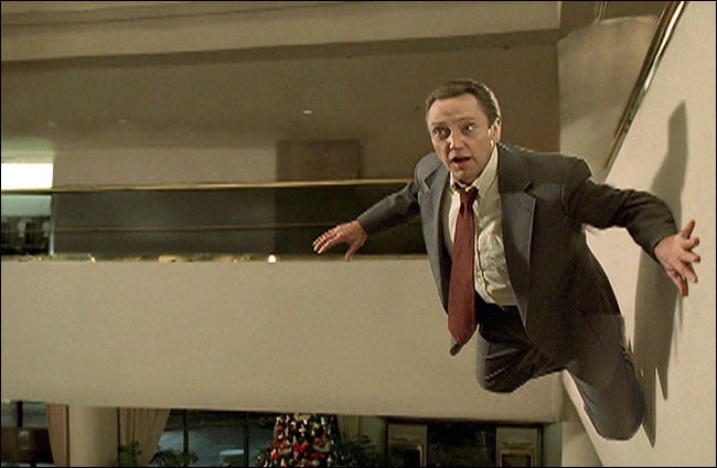 Christopher Walken Nel Videoclip Weapon Of Choice Di Fatboy Slim Diretto Da Spike Jonze 200452