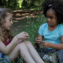 Malonn Lévana (con la canotta fucsia) in una scena di Tomboy