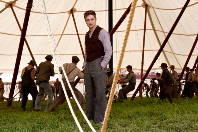 Robert Pattinson In Una Scena Del Film Come L Acqua Per Gli Elefanti Ambientato In Un Circo 200585