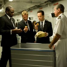 Stephane Debac (al centro) in La croisiere