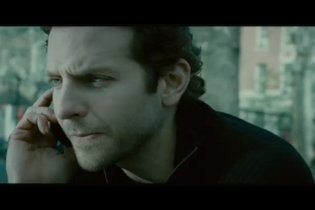 Limitless - Clip 'Inseguimento'