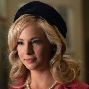 Un primo piano di Candice Accola nell'episodio The Last Dance di Vampire Diaries