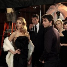 Blake Lively, William Baldwin, Matthew Settle e Kelly Rutherford nell'episodio The Kids Stay in the Picture di Gossip Girl