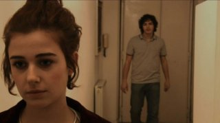 Nina Torresi e Marco Rulli nel film Diciottanni - Il mondo ai miei piedi
